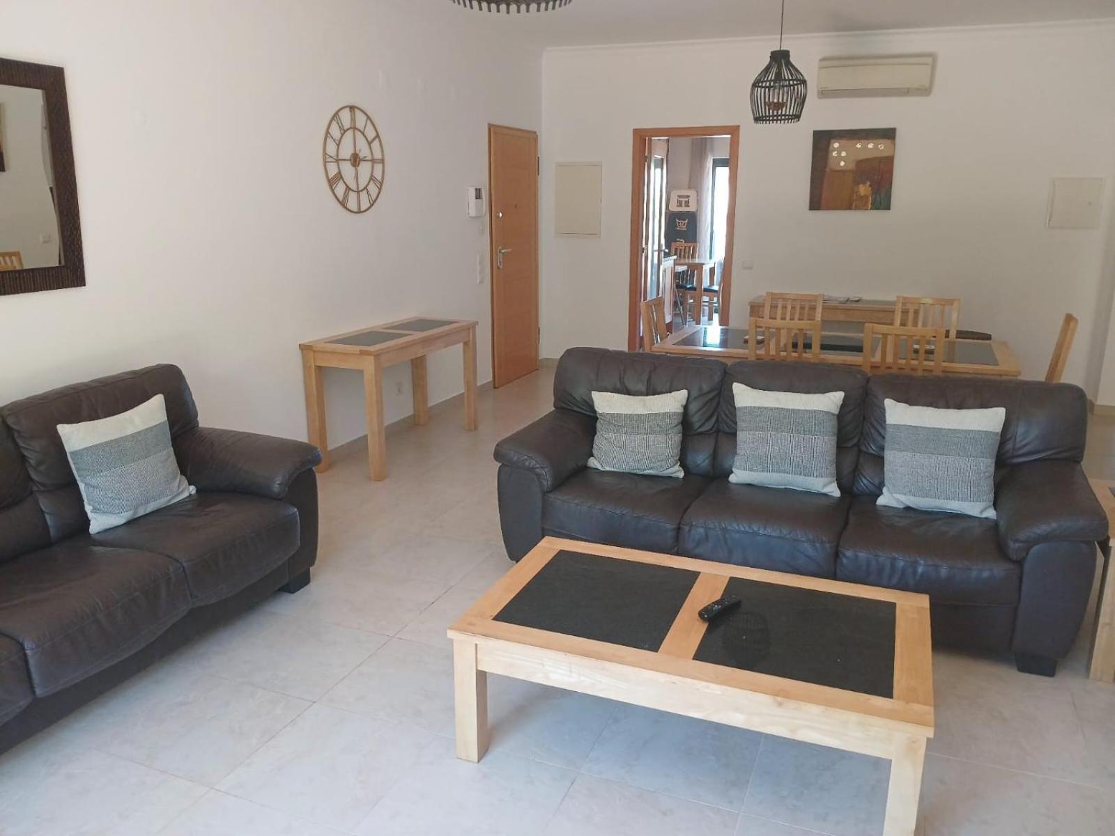Apt Aurora Lote 80 3 Bedroom Lagos Extérieur photo